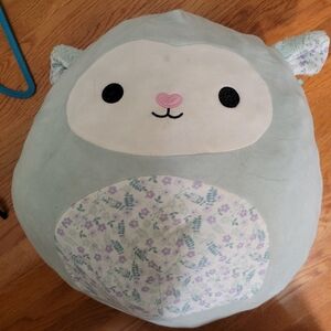 Relinda Squishmallow